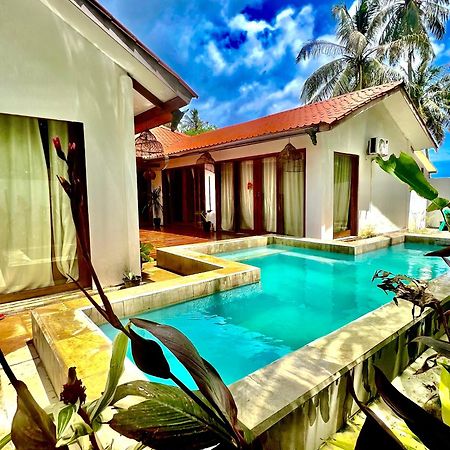 Lances Right Surfhouse Hotel Katiet Exterior foto