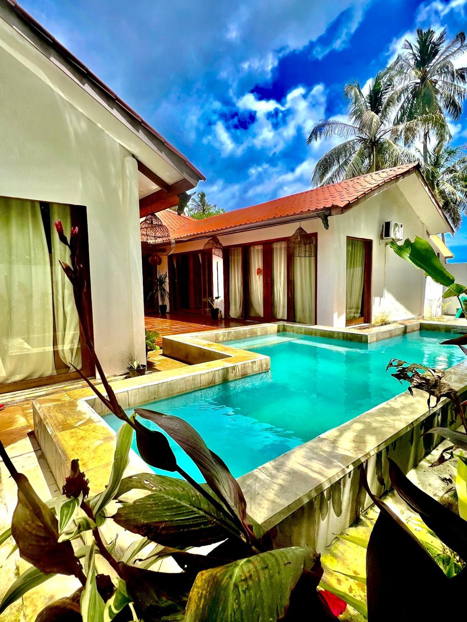 Lances Right Surfhouse Hotel Katiet Exterior foto